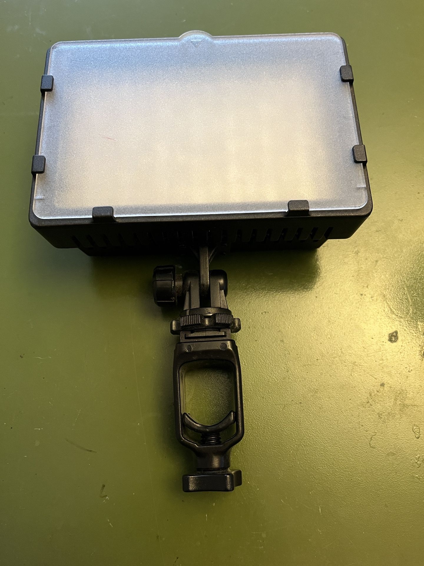 Neewer CN-160 LED Video Light