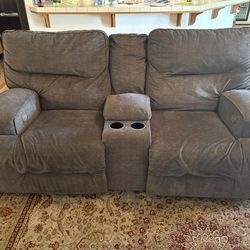 Ashley Furniture Power Reclining Loveseat With Console, USB & Cup Holders
