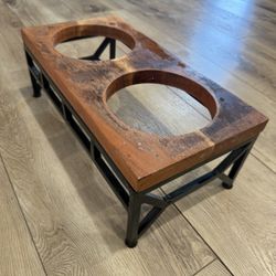 Elevated Pet Feeder Stand 