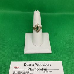 14 KT Gold Diamond And Emerald Ring