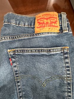 Levi’s 514 blue jeans