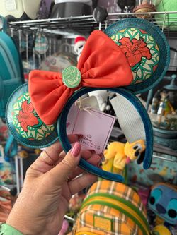 NWT Disney Loungefly Moana Stained Glass Ear Headband - Sold Out