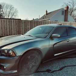 2011 Dodge Charger 4D