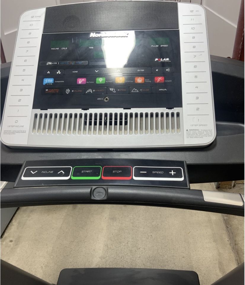 Nordick Track T Series 8.0 Treadmill