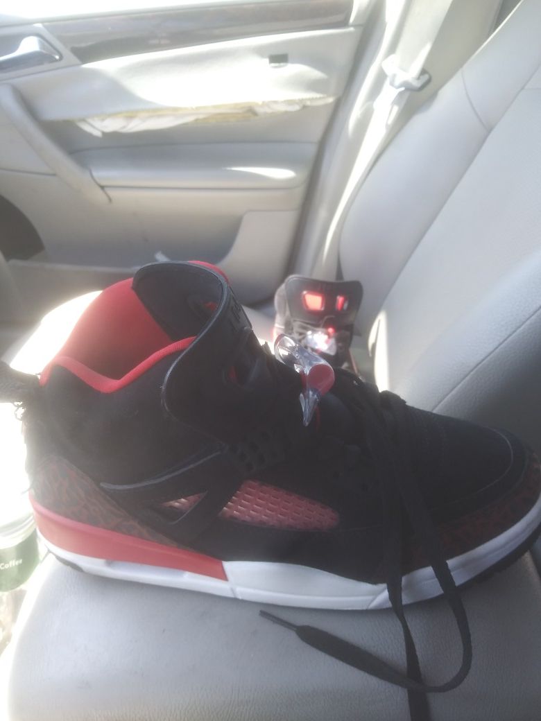 Jordan shoes size 8 men