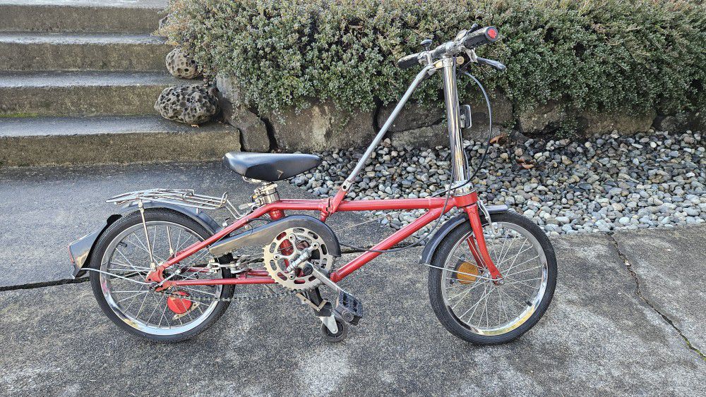 Vintage Dahon Folding Bike w/rack