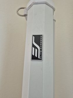 
Elite Screens Manual Pull Down Projector Screen