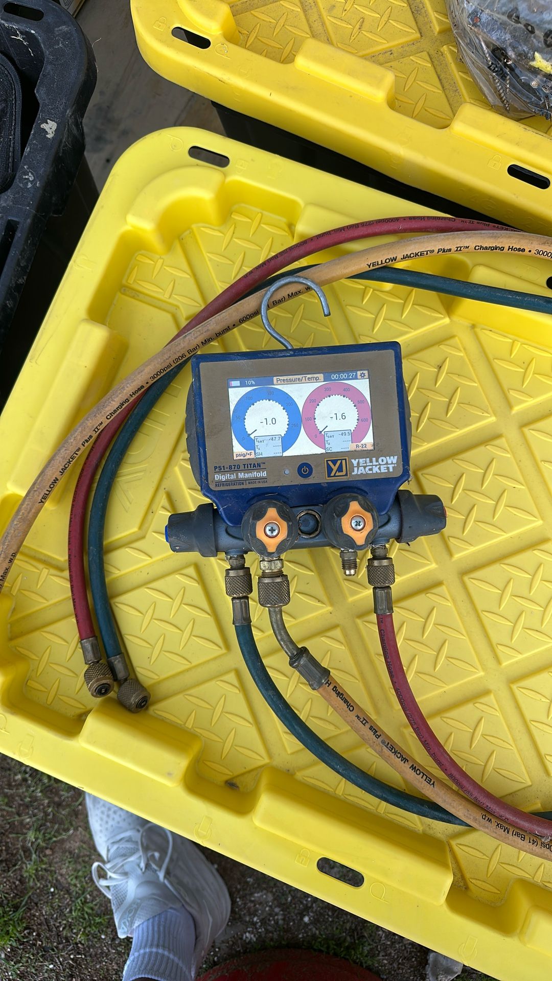 Yellow Jacket Digital Manifold 