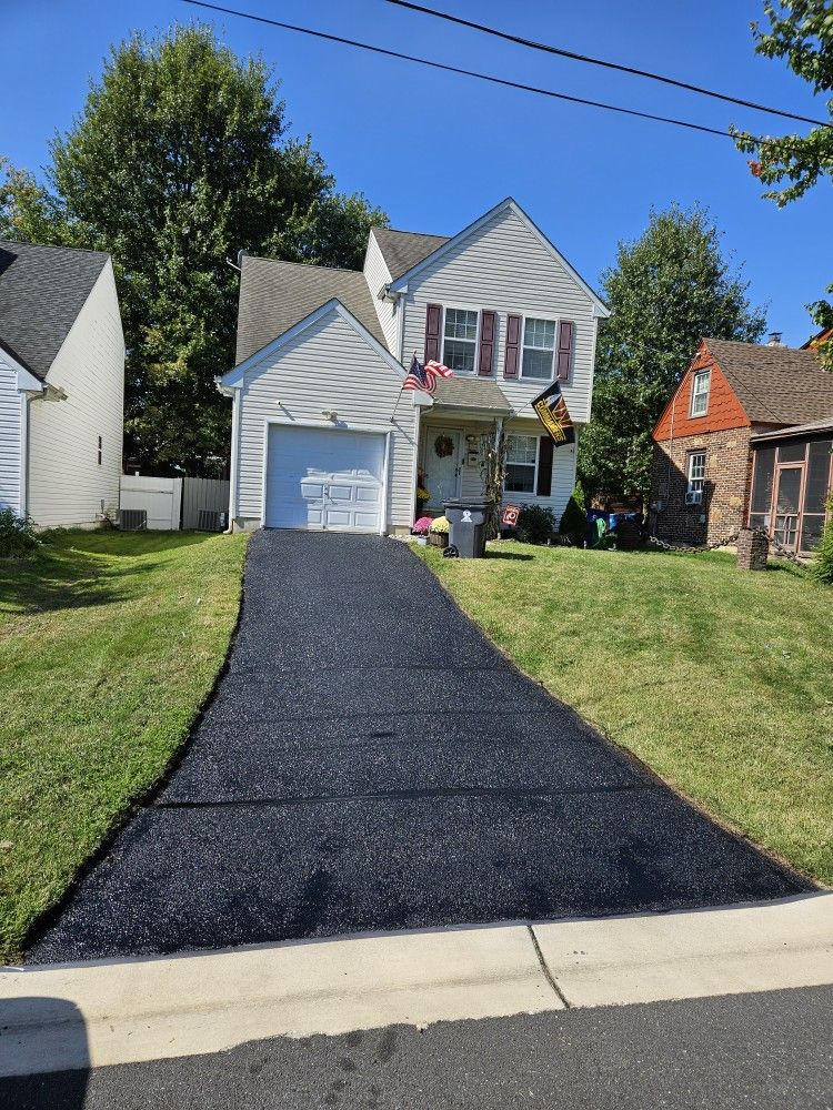 For Sale  Driveway Sealcoating  