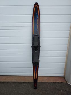 Vintage 1980's Water Ski