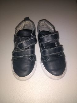 Toddler boys size 7 great condition