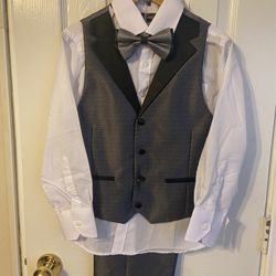 Boys 4 pieces suit Black/Gray set Size 10