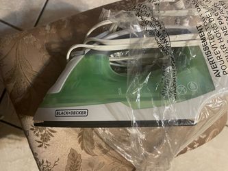 Black + Decker Iron