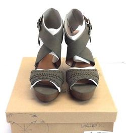 Indigo Rd Kash Dark Green Suede Wedge Sandals Shoes Size 8 M