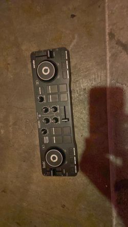 Hercules DJControl Starlight portable 2-channel DJ controller