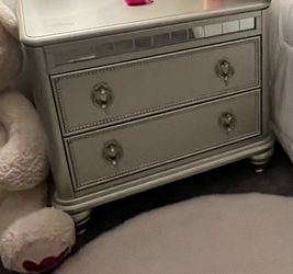 Grey Dresser set