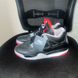 Jordan 4 Retro 