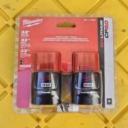Milwaukee
M12 12-Volt Lithium-Ion 2.0 Ah Compact Battery Pack (2-Pack)