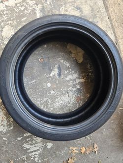 Michelin Pilot Sport Cup tire 235/35ZR19