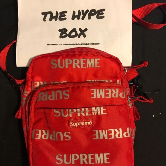 Supreme shoulder bag