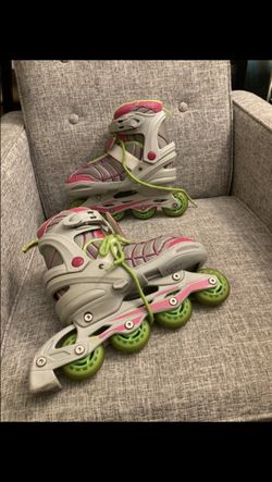 Rollerblades adjustable size 1-4, fit shoe size 1, 2, 3, 4