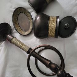 Bathroom Ensemble Bronze Gold