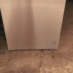 Whirlpool Dishwasher Machine 