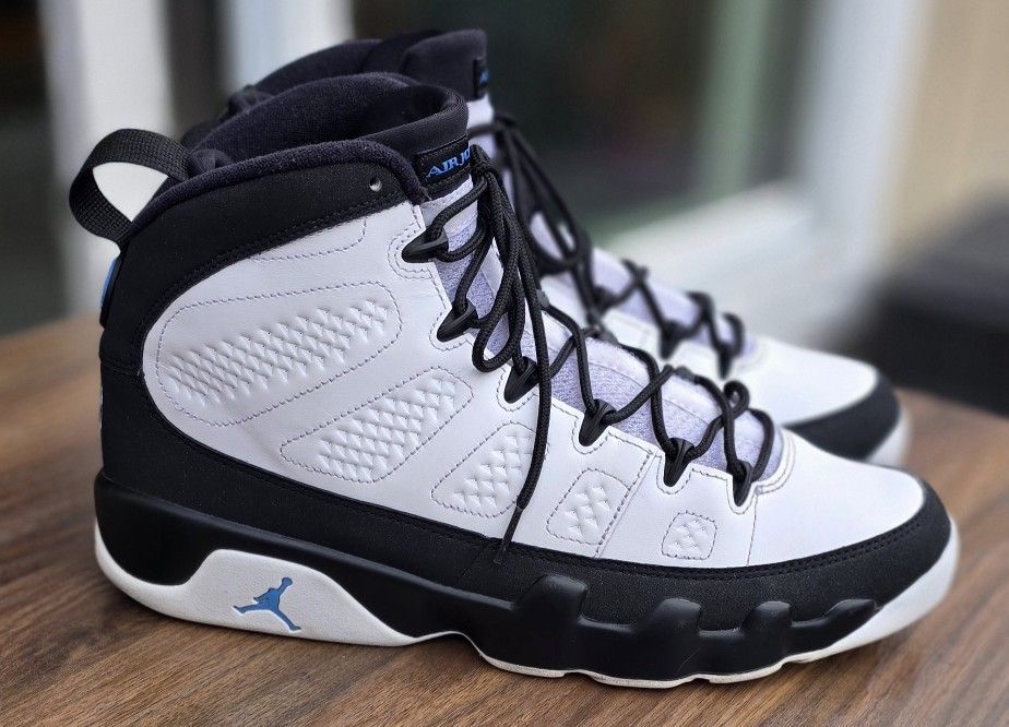 Size 11.5 - Jordan 9 Retro University Blue 2020