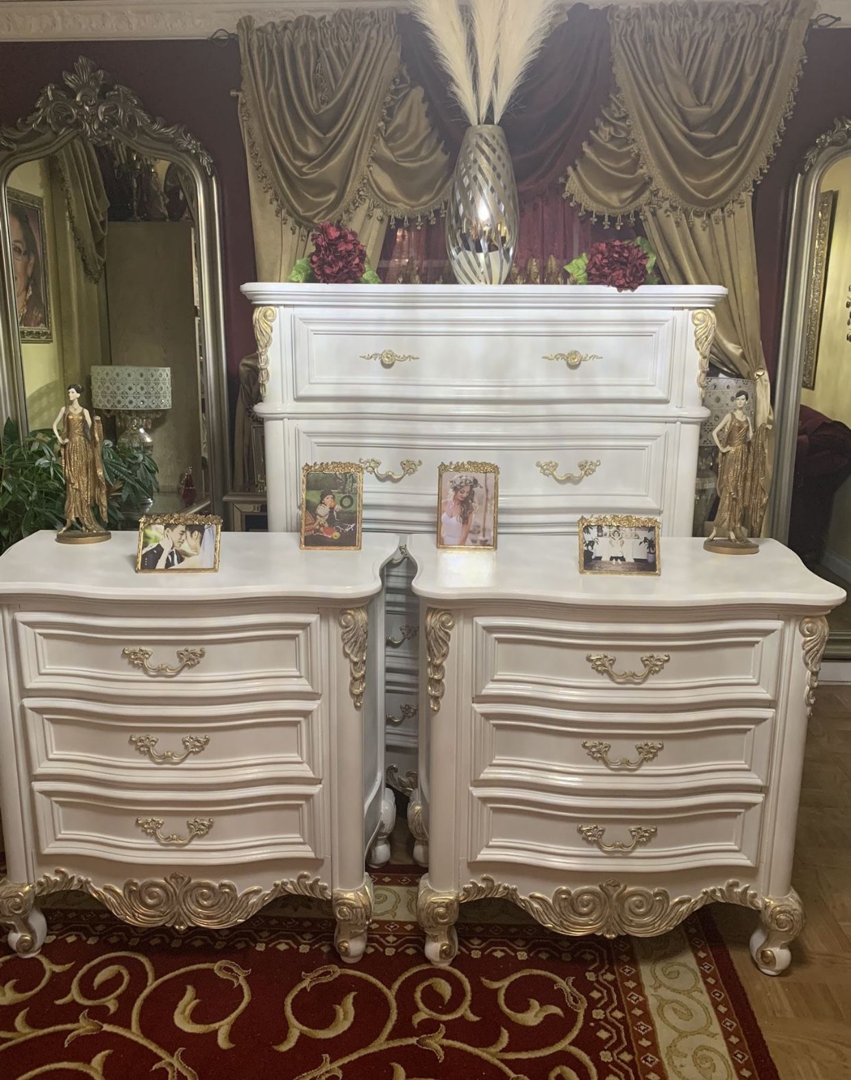 Beautiful French Style Dresser Set Colors White And Gold Metallic And Two Huge Nighstands Brand Fairmont Has Been Refurbished!🌺