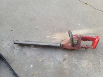 Homelite 18 Volt Cordless Hedge Trimmer UT-31840