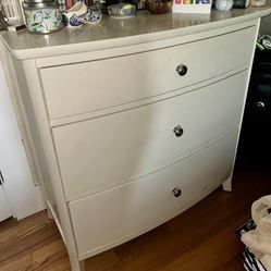 Pottery Barn Chloe 3-Drawer Dresser, Antique White