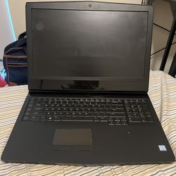 Alienware 17 R5 – Boots to Power but No Display | Missing RAM & SSD | For Repair/Parts