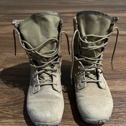 Belville Mini-Mil TR105 / Minimalist Training Boot