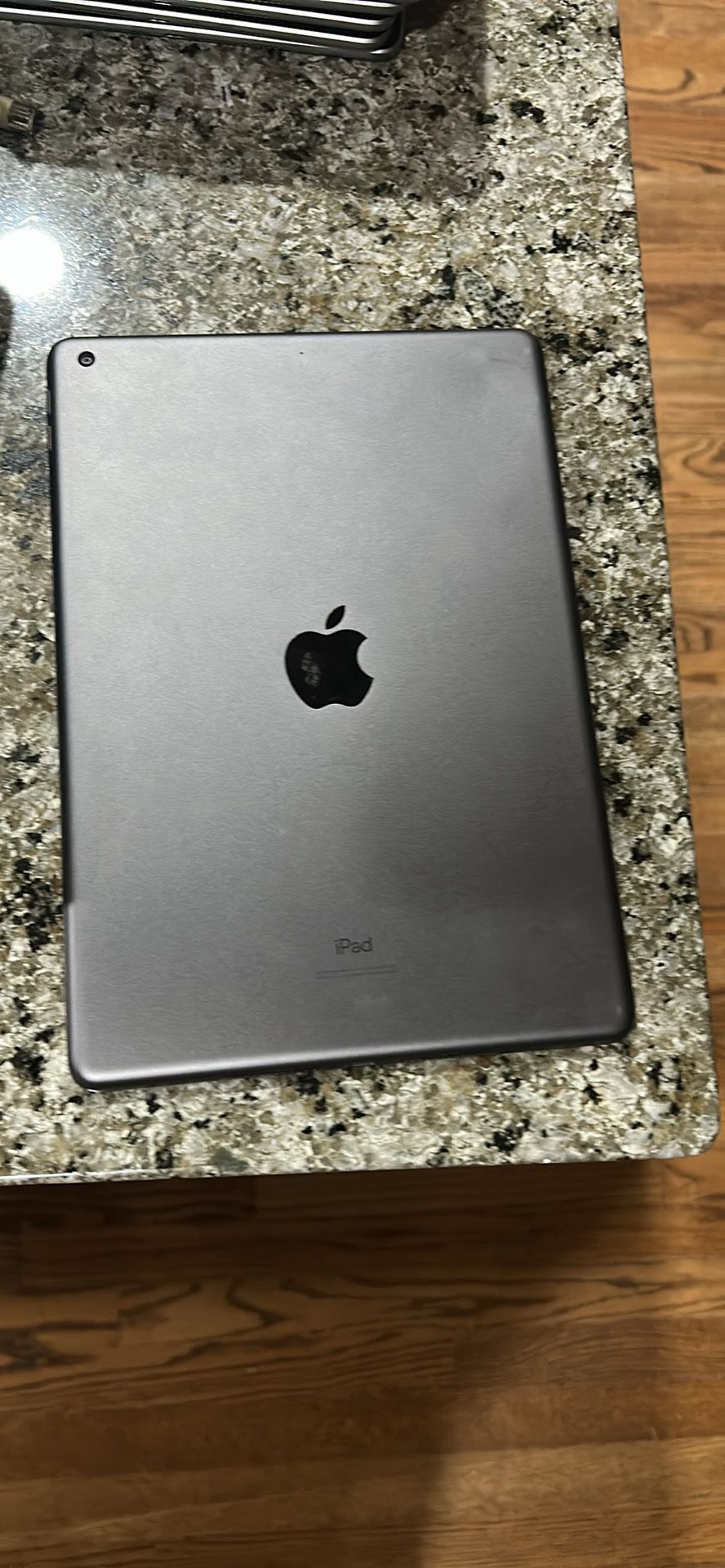 iPad 7th Gen 32gb WiFi Only