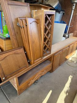 Cabinets good condition