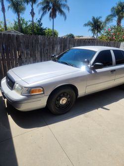 Ford crown victoria police interseptor 2007