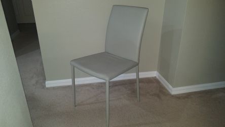 4 chairs $60