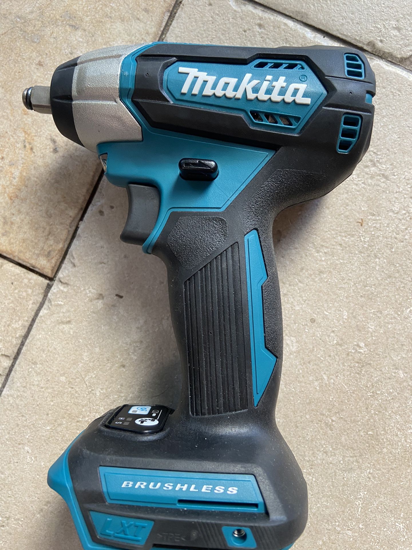 Makita 3 8. Brush Less Torque Hammer