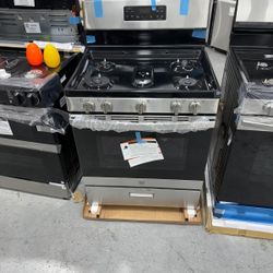 Brand New LG & Samsung Stoves