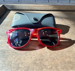 RED RAY BAN WAYFARER 54MM!!