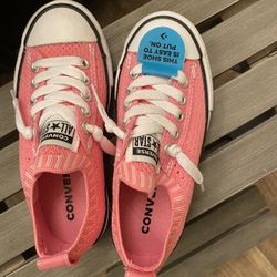 Pink Converse 