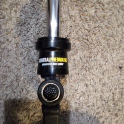 Central Pneumatic Dent Puller 