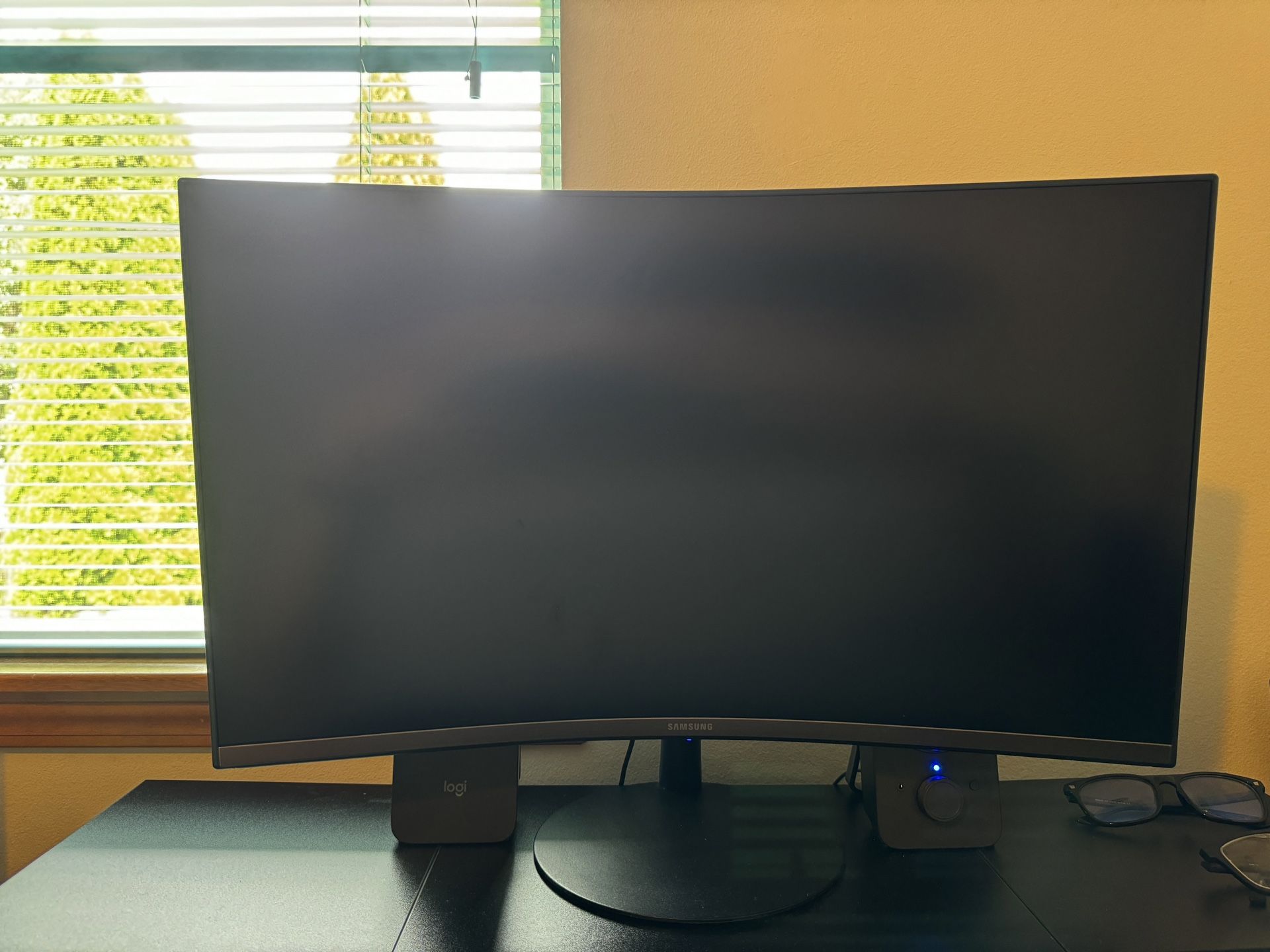 Samsung S39C Curved Monitor 27in