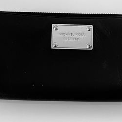 Michael Kors Stylish Black Leather Wallet 