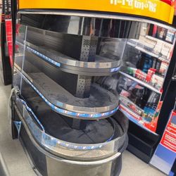 Gas station refrigerator