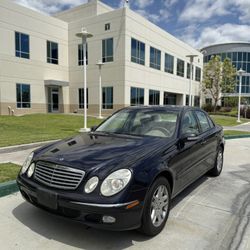 2004 Mercedes Benz E320 Low Miles
