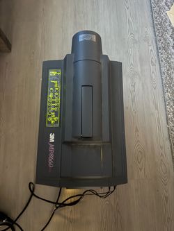 3M MP8660 projector
