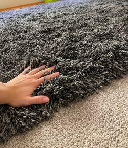 Shaggy rug