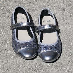Girls Shoes Size 9