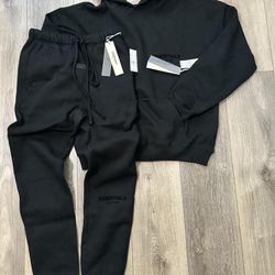 Essentials FEAR OF GOD Tracksuit 